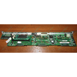 C53575-407 + C53578-203 Intel SR2400 backplane: плата корзины SCSI HDD в сборе (T0040301 + T0040401 + 6017B0044601) - Гольяново
